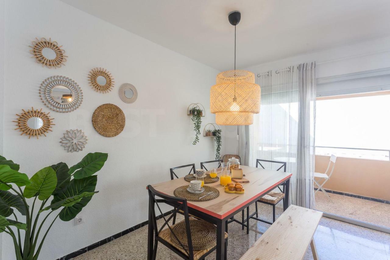 Cozy Apartment In Salinetas Beach. Ngoại thất bức ảnh